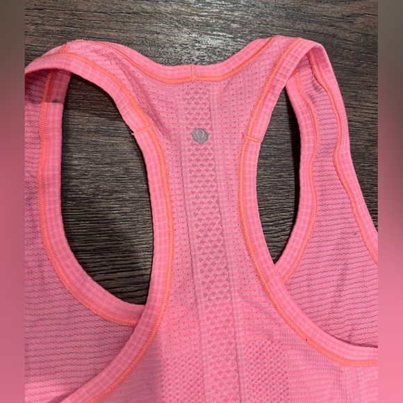 Lululemon Run Swiftly Racerback Tank Flash - Picture 6 of 7